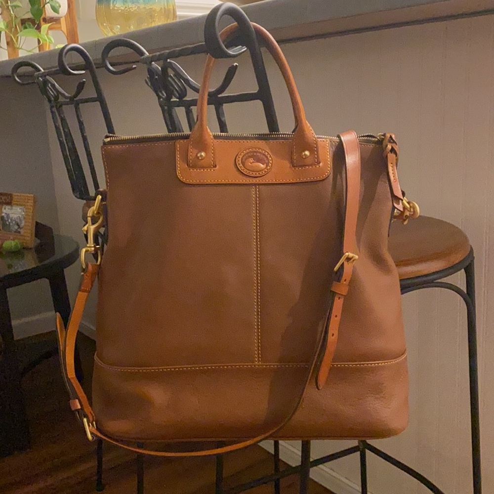Dooney and Bourke handbag/crossbody - Picture 7 of 7